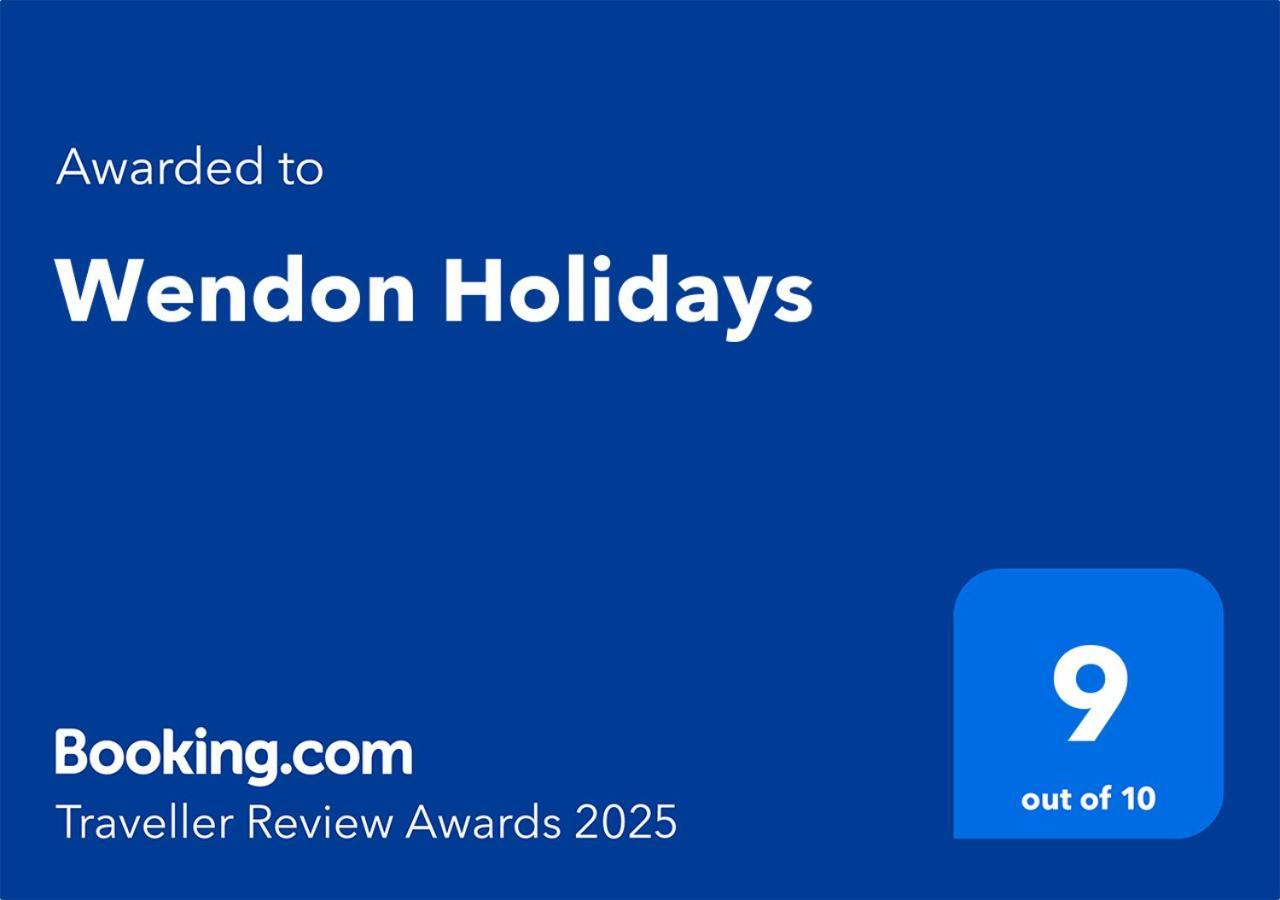 Wendon Holidays Apartment *